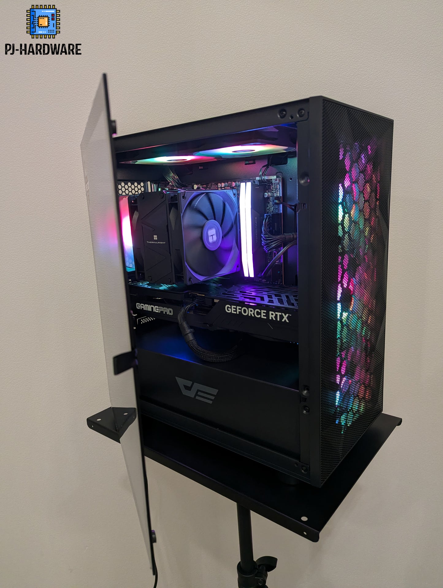 Gaming PC | Ryzen 7700 | RTX 5070TI | 32GB RAM | 1TB M.2 | WLAN