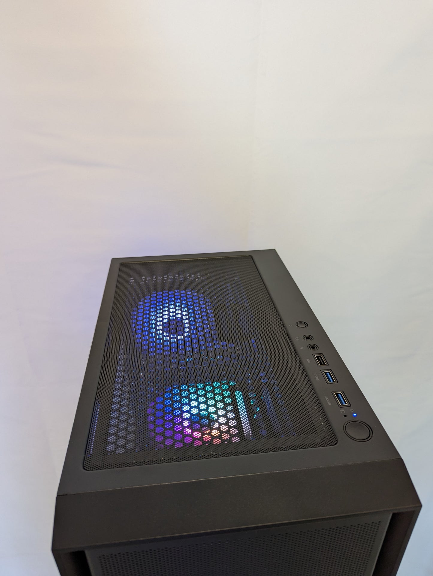 Gaming PC | AMD Ryzen 5500 | Radeon RX 7600 8GB | 32GB DDR4 | 1TB NVMe