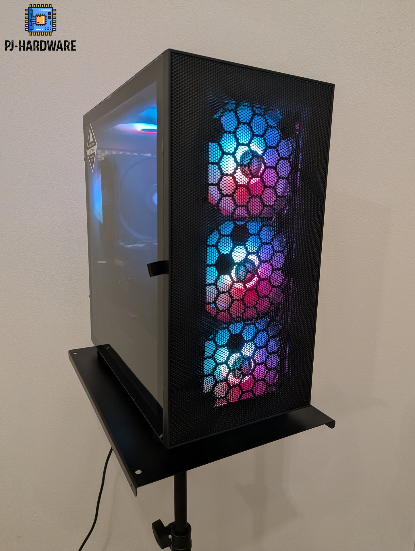 Gaming PC | Ryzen 7700 | RTX 5070TI | 32GB RAM | 1TB M.2 | WLAN