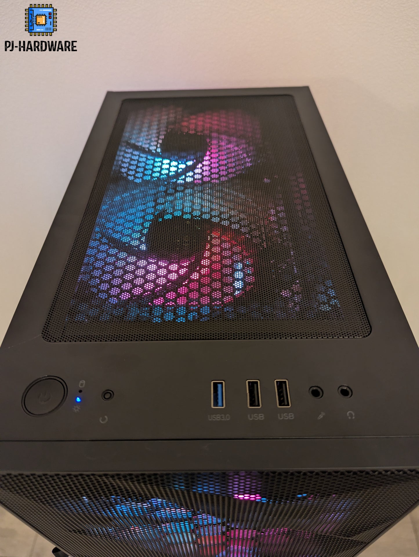 Gaming PC | Ryzen 7700 | RTX 5070TI | 32GB RAM | 1TB M.2 | WLAN