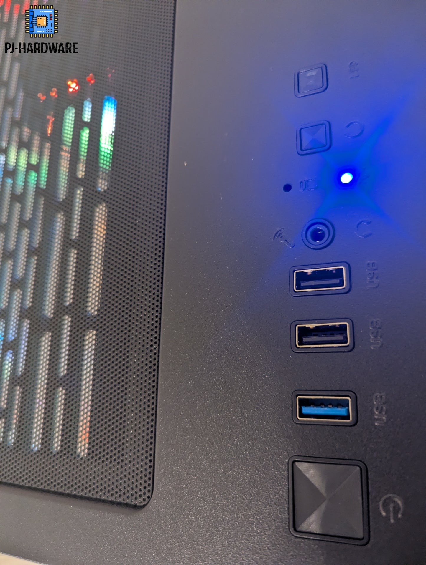 Gaming PC | AMD Ryzen 5700X | GeForce RTX 5060TI 16GB | 32GB DDR4 | 1TB M.2 | WLAN