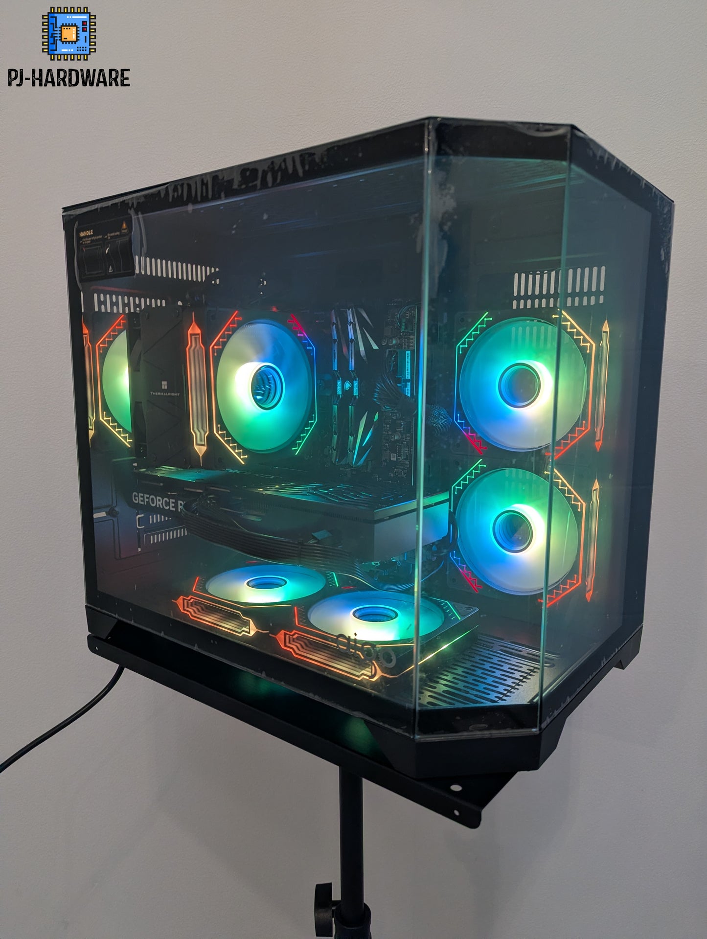Gaming PC | AMD Ryzen 5700X | GeForce RTX 5060TI 16GB | 32GB DDR4 | 1TB M.2 | WLAN